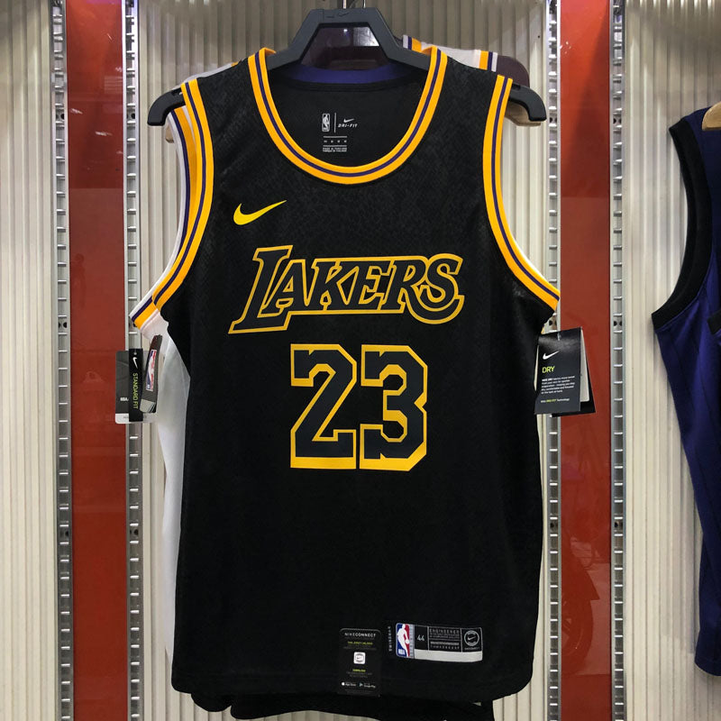 Regata Los Angeles Lakers Black Mamba LeBron James 23 Preta