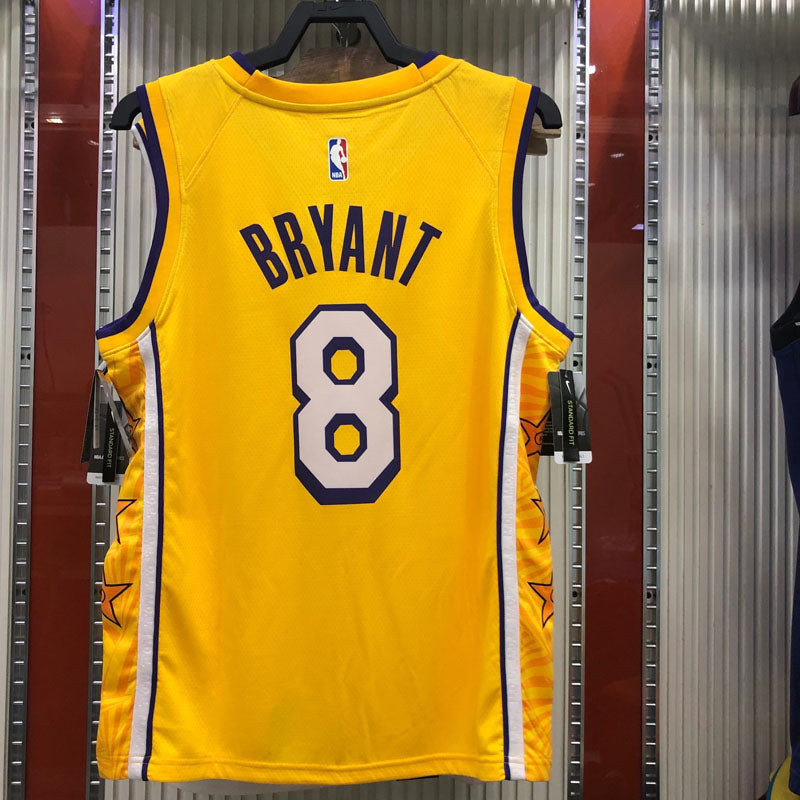 Regata Los Angeles Lakers City Edition 19/20 Kobe Bryant 8 Amarela