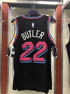 Regata Miami Heat Vice Night Edition Jimmy Butler Preta