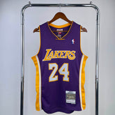 Regata Lakers Retrô Mitchell & Ness 2008/2009 Kobe Bryant Roxa