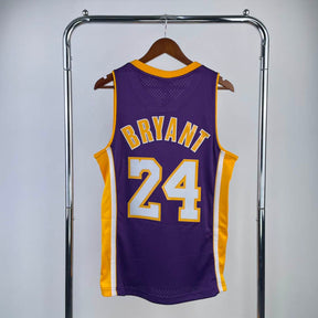 Regata Lakers Retrô Mitchell & Ness 2008/2009 Kobe Bryant Roxa