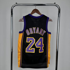 Regata Lakers Retrô Mitchell & Ness 2009/2010 Kobe Bryant