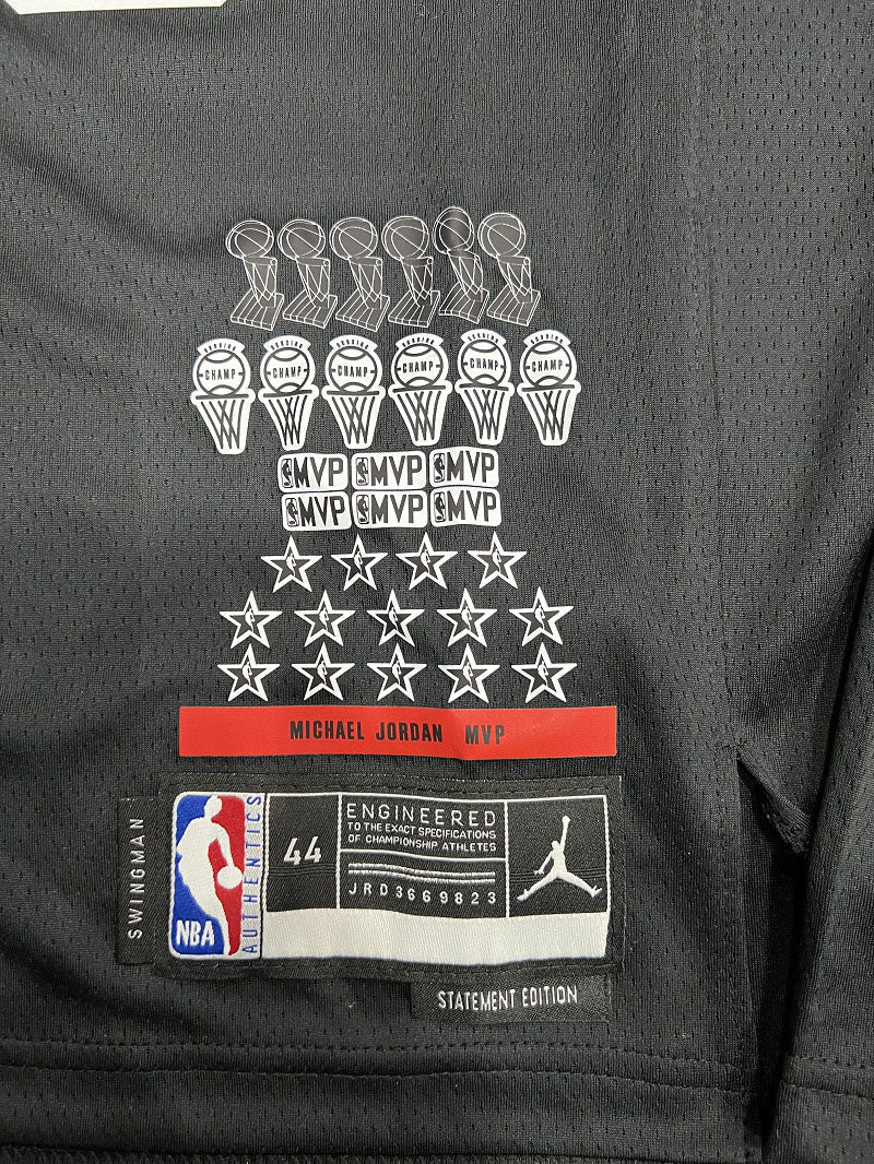Regata Chicago Bulls Edição de MvP Michael Jordan Preta