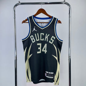 Regata Milwaukee Bucks Statement Edition 23/24 Giannis Antetokounmpo Preta