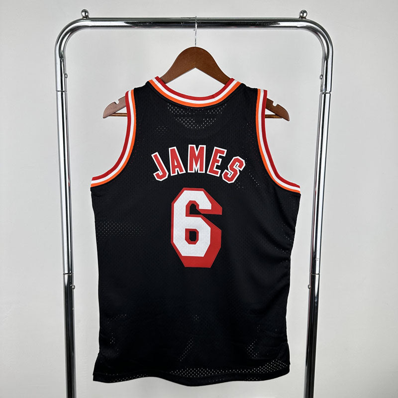 Regata Miami Heat Retrô Mitchell & Ness 2013/2014 LeBron James