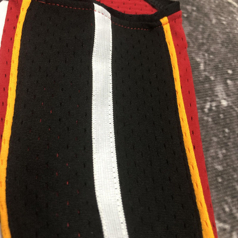 Regata Miami Heat Retrô Mitchell & Ness 2009/2010 Dwayne Wade