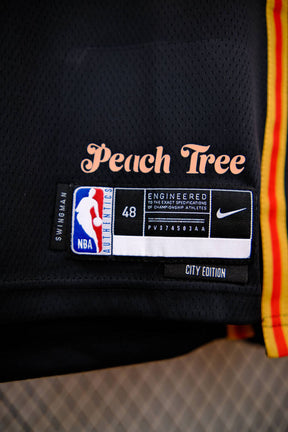 Regata Atlanta Hawks City Edition 22/23 Trae Young Preta
