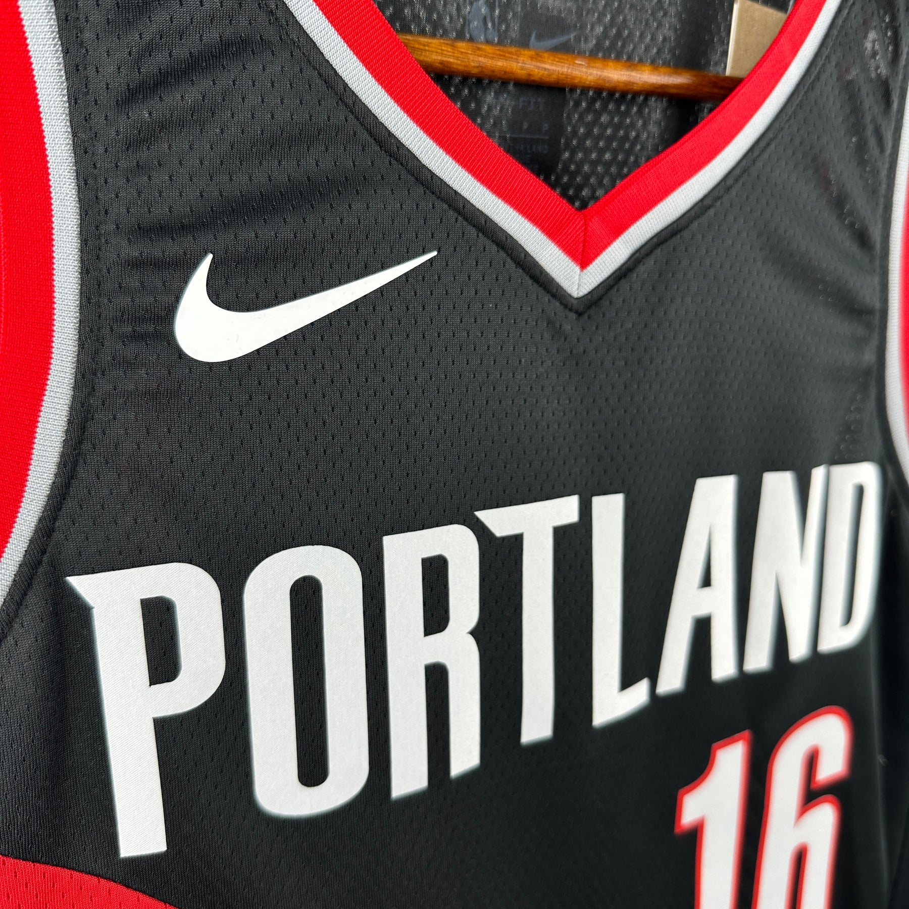Regata Portland Trail Blazers Icon Edition Yang Preta