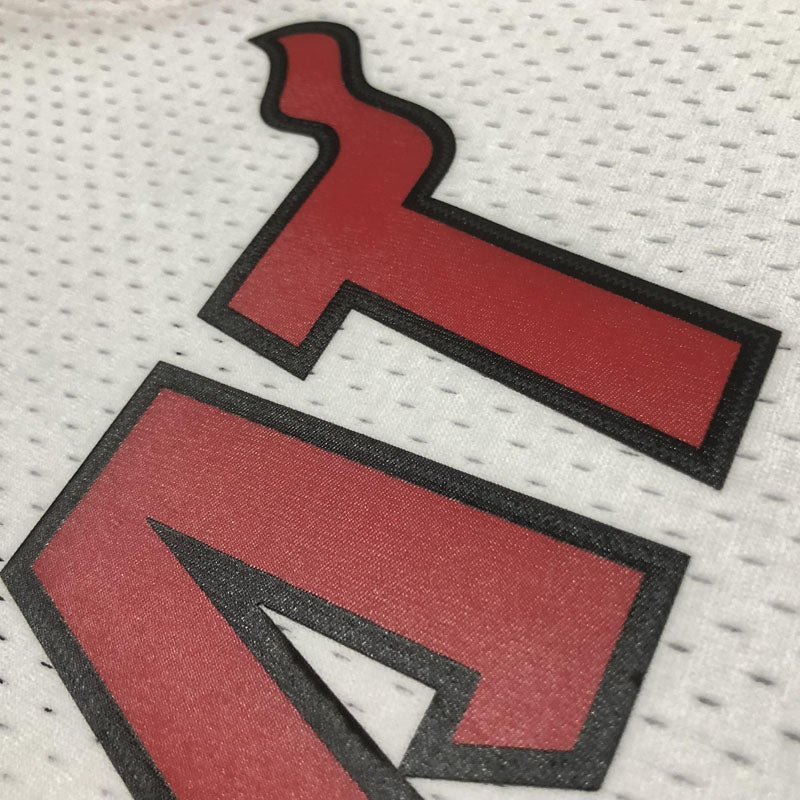 Regata Miami Heat Retrô Mitchell & Ness 2005/2006 Dwayne Wade