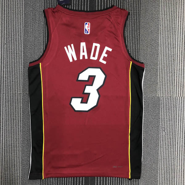 Regata Miami Heat Statement Edição 75 anos Dwayne Wade Vermelha