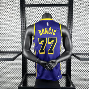 Regata Los Angeles Lakers Statement Edition 24/25 Luka Doncic