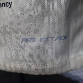 Camisa Barcelona Edição Kobe Bryant - 25/26