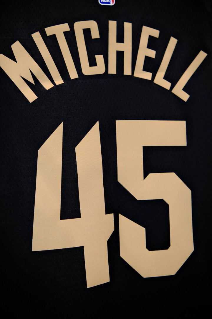 Regata Cleveland Cavaliers Statement Edition Donovan Mitchell