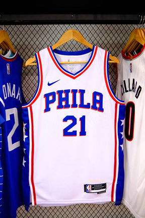 Regata Philadelphia 76ers Association Edition 24/25 Joel Embiid Branca