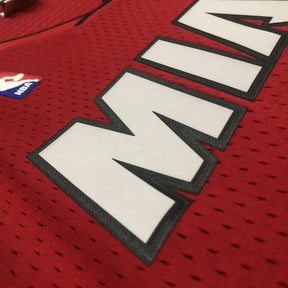 Regata Miami Heat Retrô Mitchell & Ness 2009/2010 Dwayne Wade