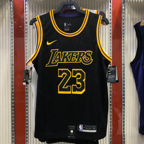 Regata Los Angeles Lakers Black Mamba LeBron James 23 Preta