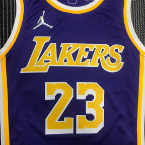 Regata Los Angeles Lakers Edição Diamante 75 anos 21/22 Lebron James 23 Roxa