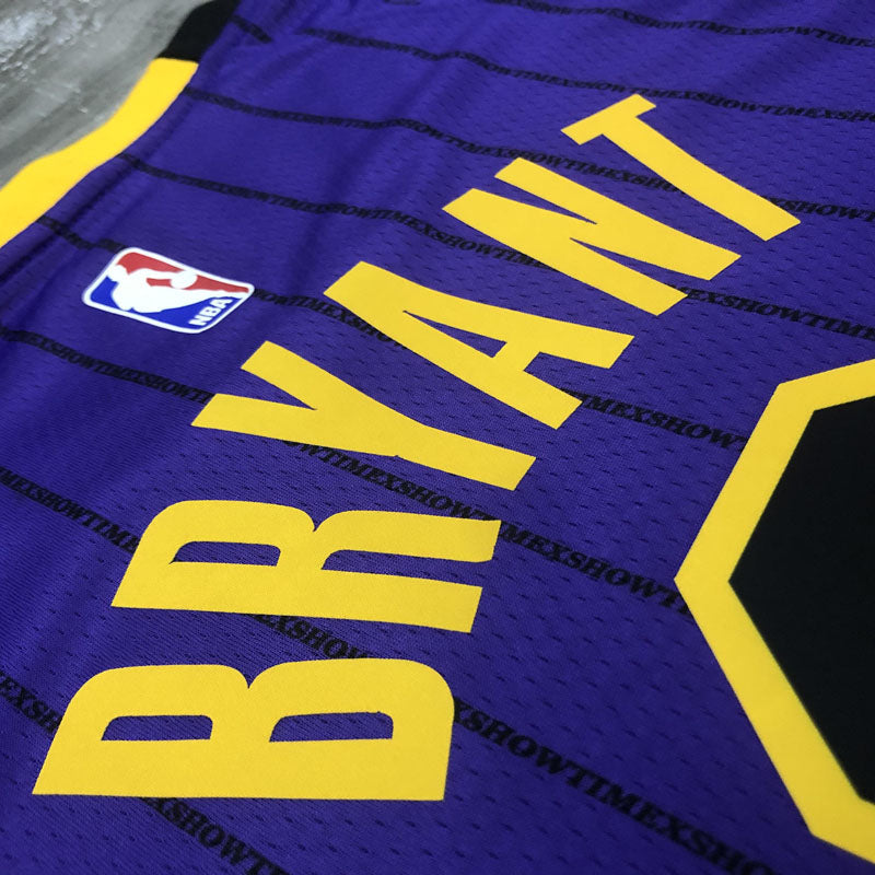 Regata Los Angeles Lakers City Edition 18/19 Kobe Bryant 8 Roxa