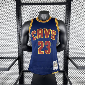 Regata Cleveland Cavaliers Retrô Mitchell & Ness 2015/2016 LeBron James