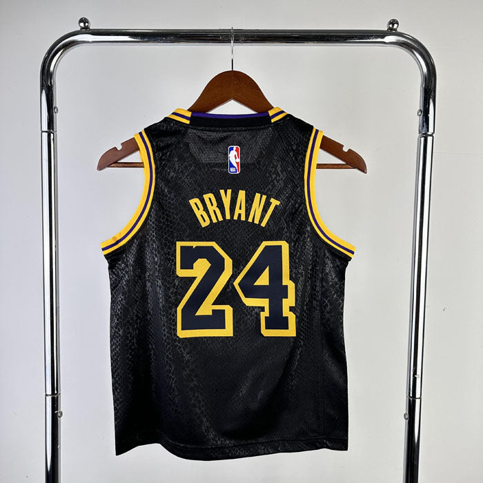 Regata Los Angeles Lakers Black Mamba Kobe Bryant 24 Preta