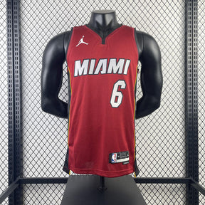 Regata Miami Heat Statement Edition LeBron James Vermelha