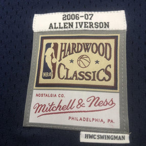 Regata Denver Nuggets Retrô Mitchell & Ness 2006/2007 Allen Iverson Azul